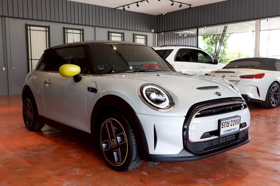 รหัสรถ MMA2200 MINI Cooper SE LCI ปี 2021 วิ่ง 23,XXX KM. สี White Silver มือเดียว
