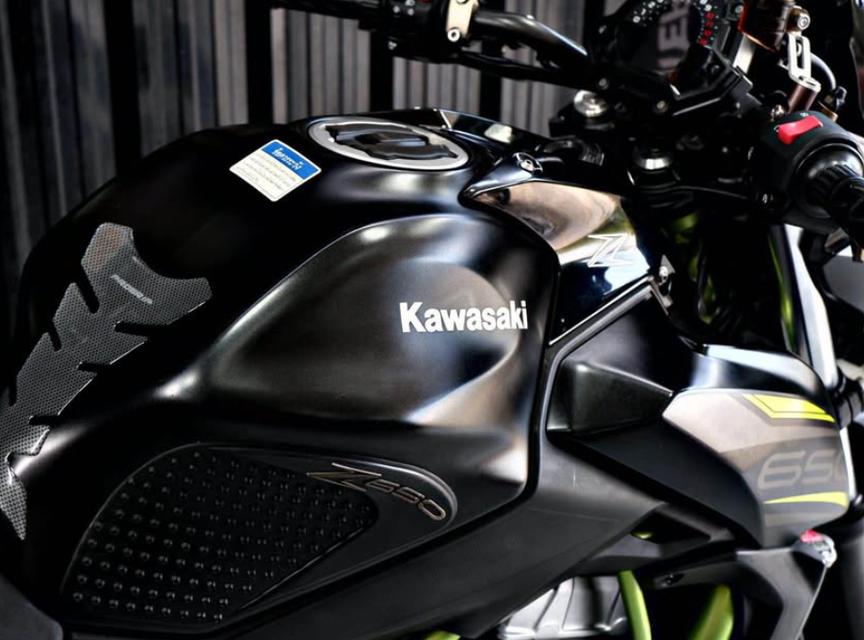 ขาย 2019 Kawasaki Z 8