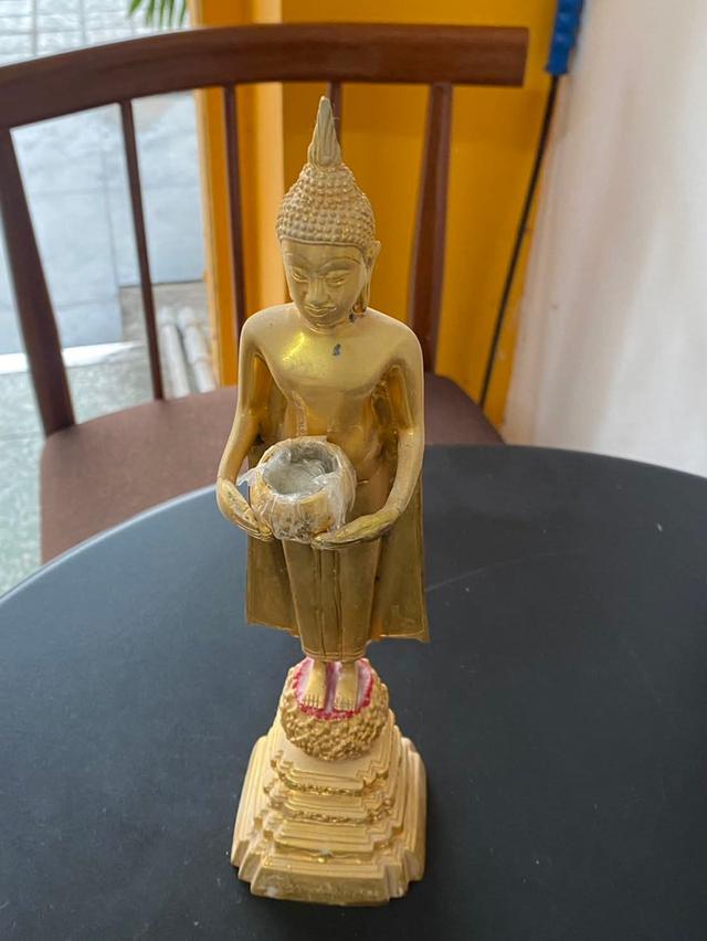 พระบูชาหลวงพ่อวัดบ้านแหลม 2