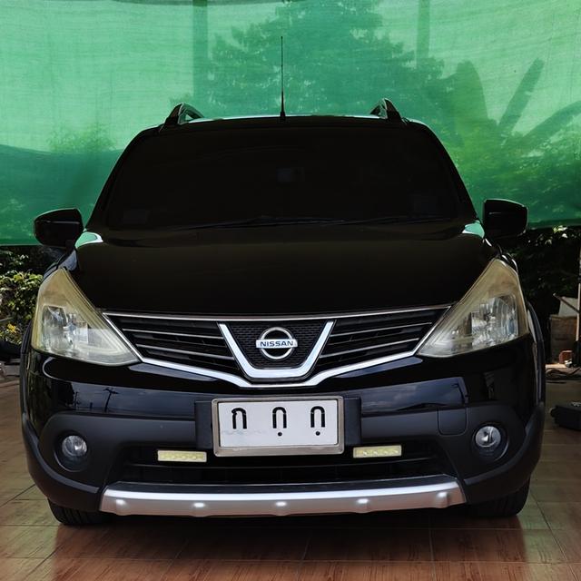 รถยนต์ Nissan livina 1.6 E เกียร์ Auto