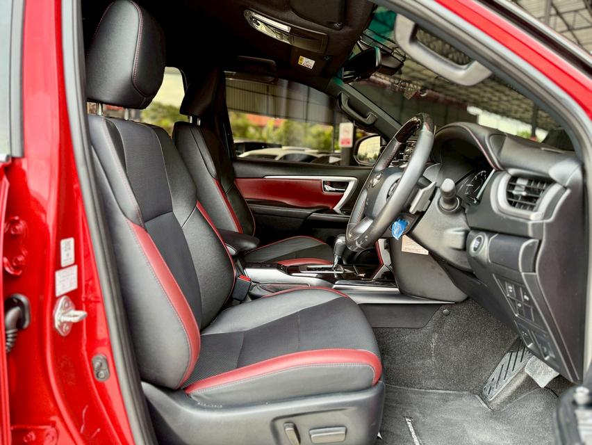 TOYOTA FORTUNER 2.4 LEGENDER 2023  10
