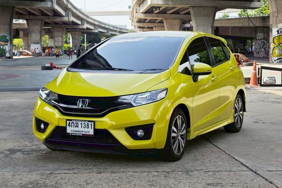 🚗 2015 Honda Jazz 1.5 SV AT