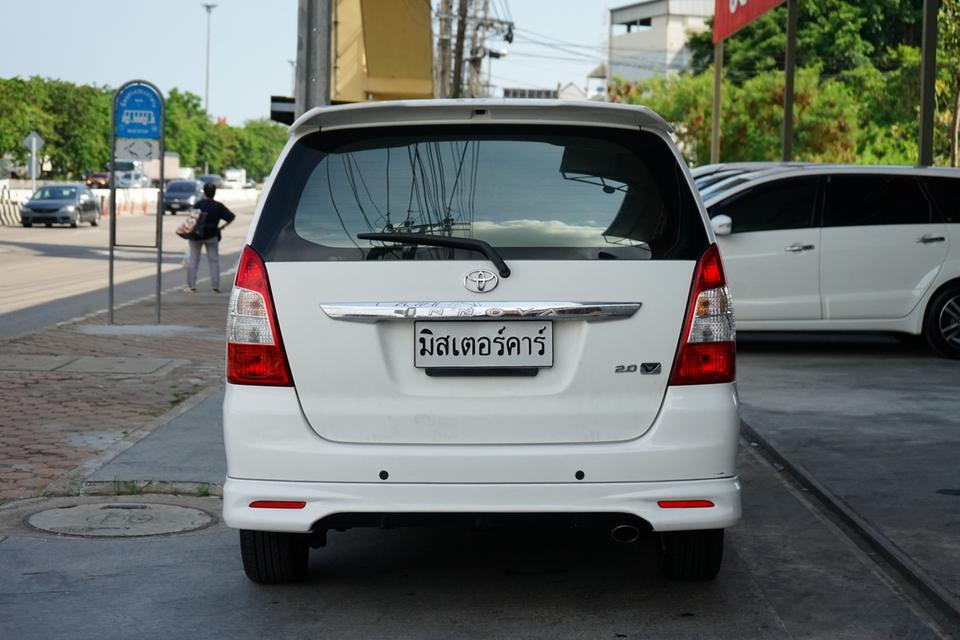 2011 TOYOTA INNOVA 2.0V 4