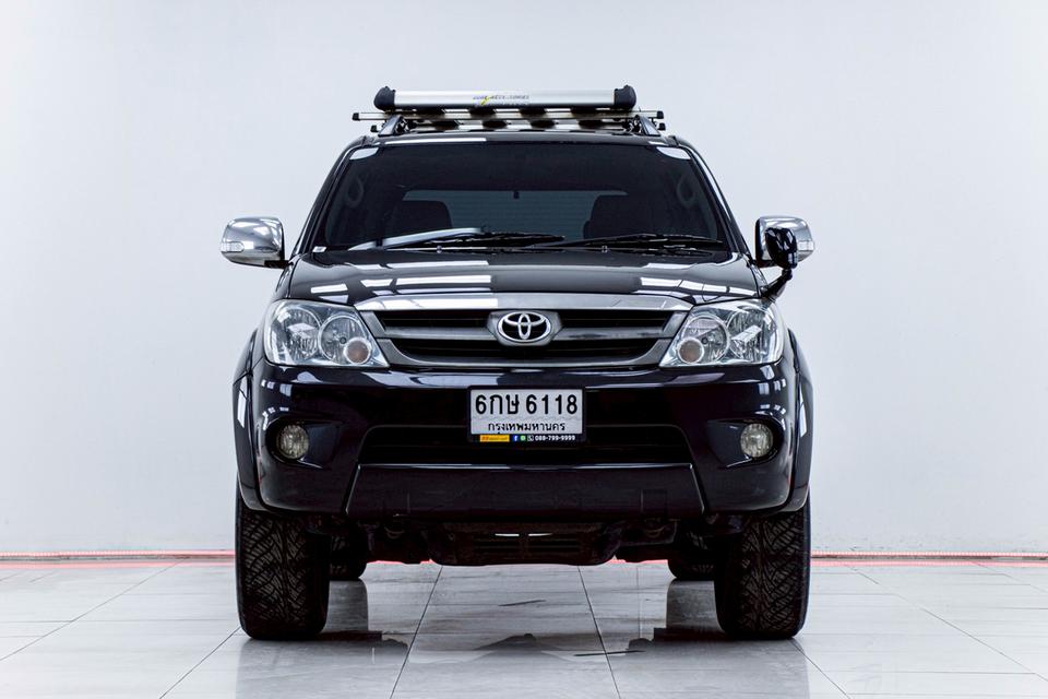 TOYOTA FORTUNER 2.7 V 2009