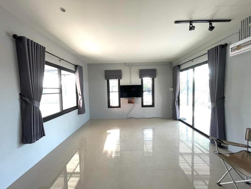 ที่ดินพร้อมบ้าน ห้วยกะปิ เมือง ชลบุรี 5