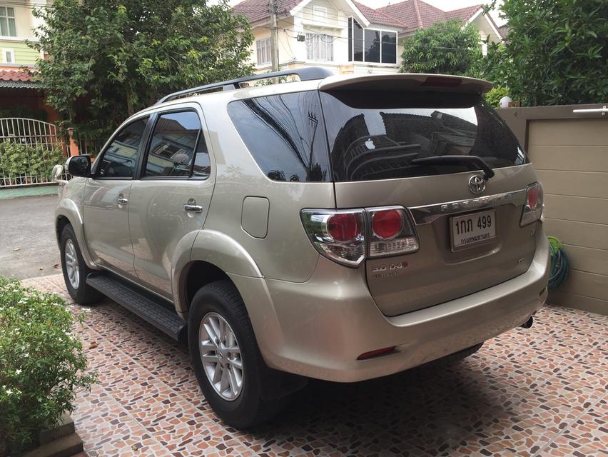 Toyota Fortuner ปี 2012 รูปที่ 4