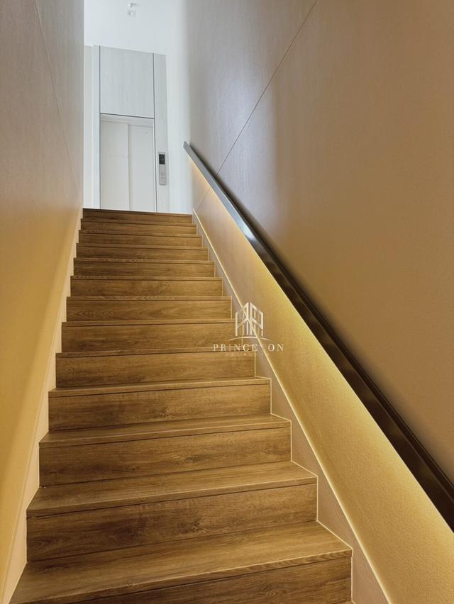 Luxury House For Sale or Rent VIVE Krungthep Kreetha next to Wellington School 17
