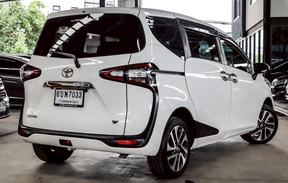 2018 TOYOTA SIENTA 1.5V 15