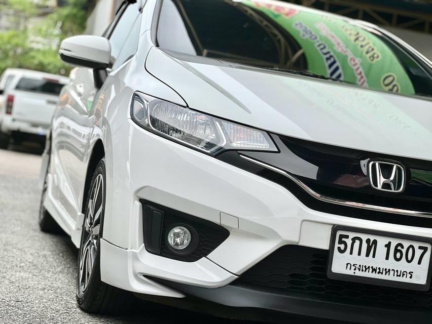 HONDA JAZZ GK ปี2016 รุ่น 1.5 SV ออโต้ รุ่นTOP สีขาว รถบ้านมือเดียว เลขไมล์น้อย 12x,xxx km สภาพสวย รูปที่ 6