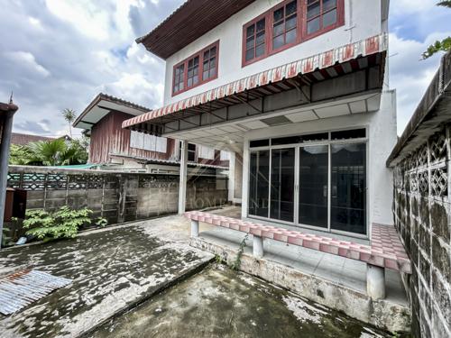 บ้านสร้างเอง 2 ชั้น พร้อมที่ดิน ซอย โพธิ์เรียง 3 จรัญสนิทวงศ์ 18 4