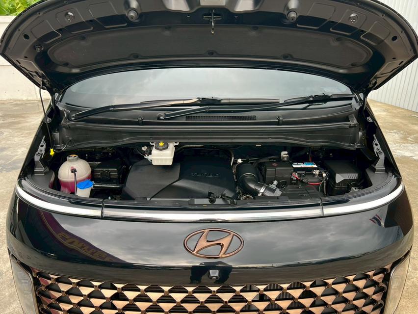 ปี 2022 HYUNDAI STARIA, 2.2 PREMIUM SUNROOFโฉม ปี21-ปัจจุบัน สีดำ เกียร์ออโต้ ดีเซล ตัวท๊อปสุด 16