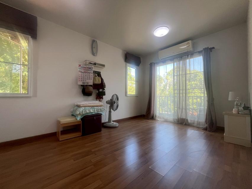 หมู่บ้านไอริส พาร์ค ชัยพฤกษ์-วงแหวน ถนนบางกรวย-ไทรน้อย ต.บางบังทอง อ.บางบังทอง จ.นนทบุรี 15