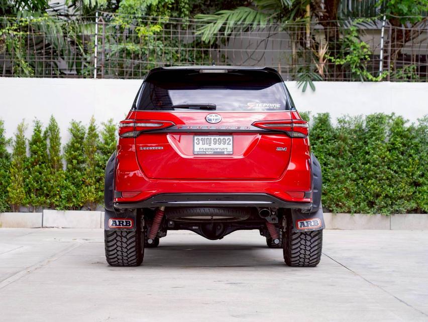Toyota Fortuner 2.4 Legender 4WD ปีจด 2022 7