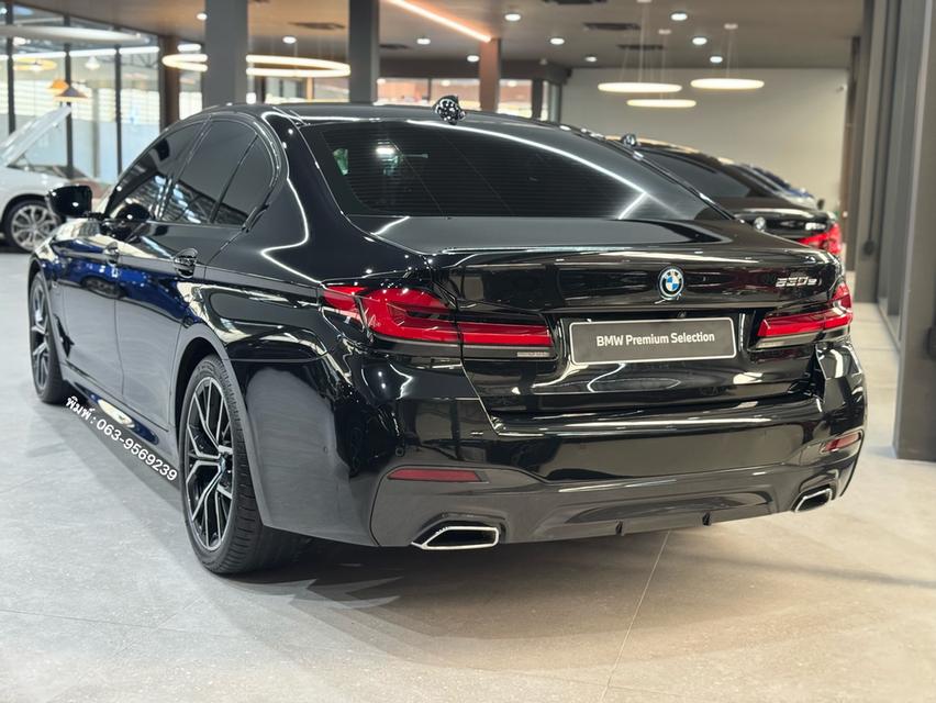 2021 BMW 530e M Sport LCI G30 (รถสวยมือเดียว ปรับสภาพพร้อมส่งมอบ) 3