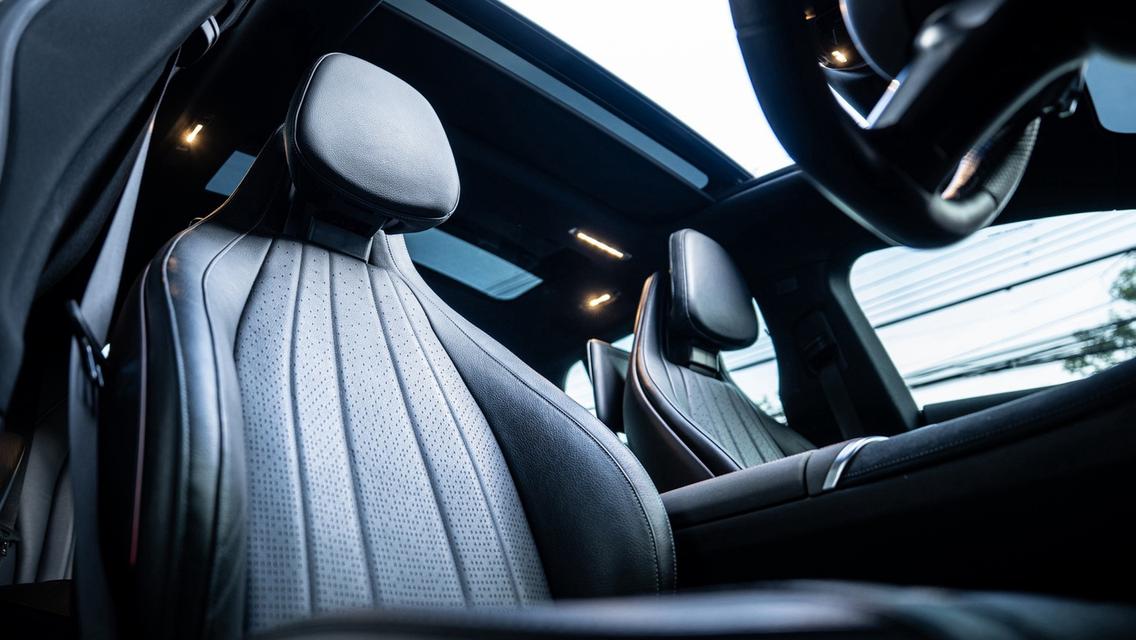 Mercedes-Benz EQS500 4Matic AMG Premium 2024 รูปที่ 15