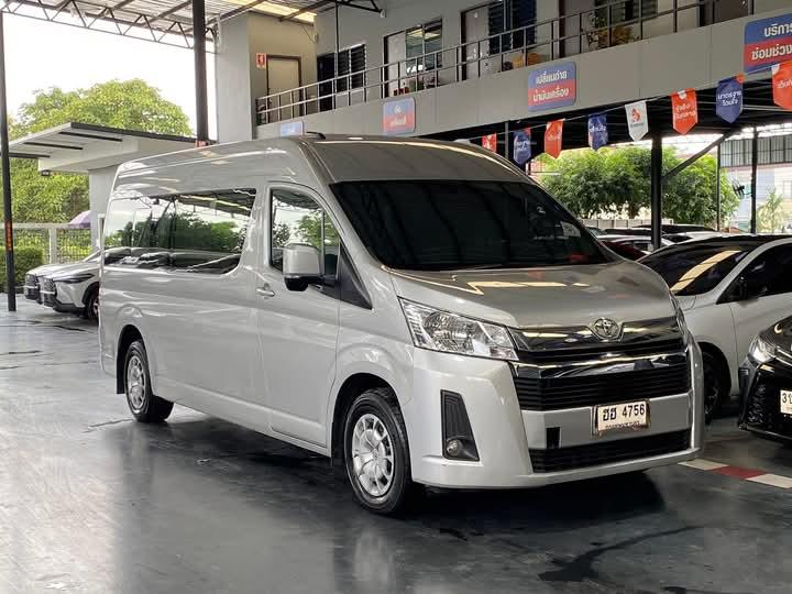 ปล่อยขาย TOYOTA COMMUTER 1