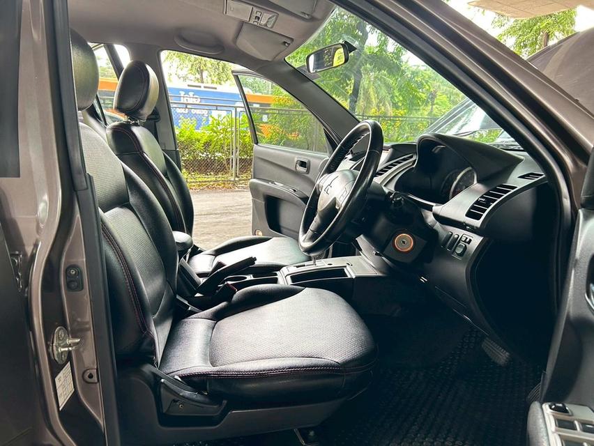 Mitsubishi Triton Double Cab 2.5 GLS Plus AT ปี 2014 กระบะ 4 ประตู ยกสูง รถสวย สภาพดี 16