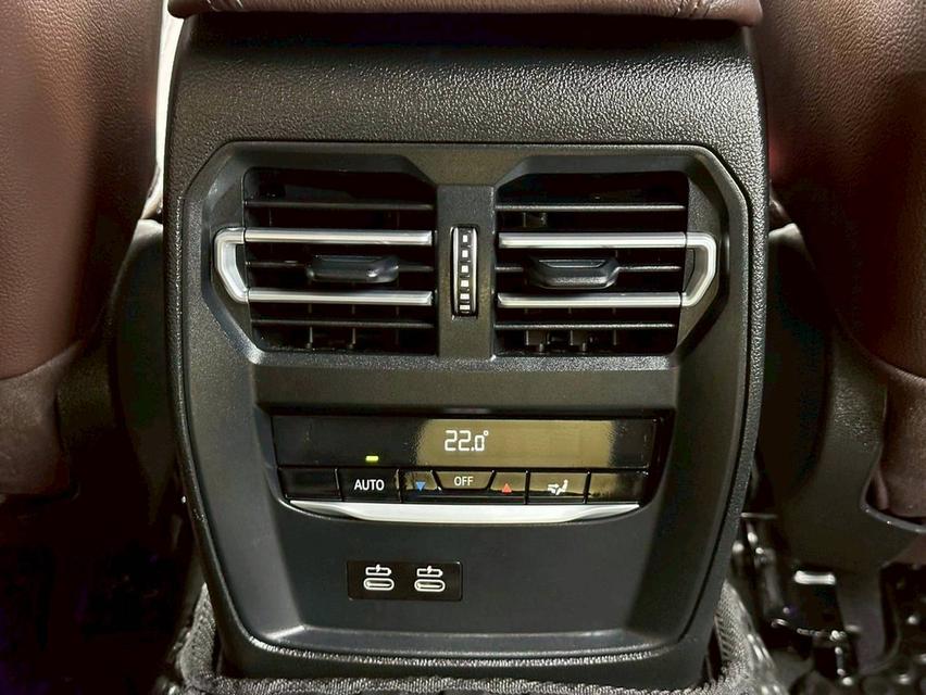 BMW 330li M Sport G28 ปี 2021 จด 2022 17