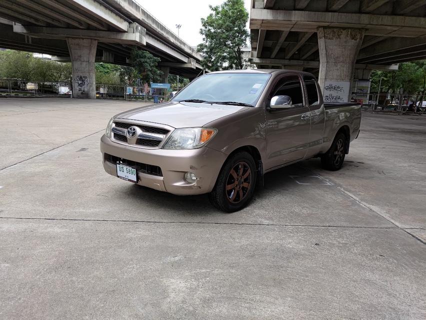 ขายรถ Toyota Vigo 2.5G Cab ปี 2006 สีน้ำตาล เกียร์ธรรมดา  3