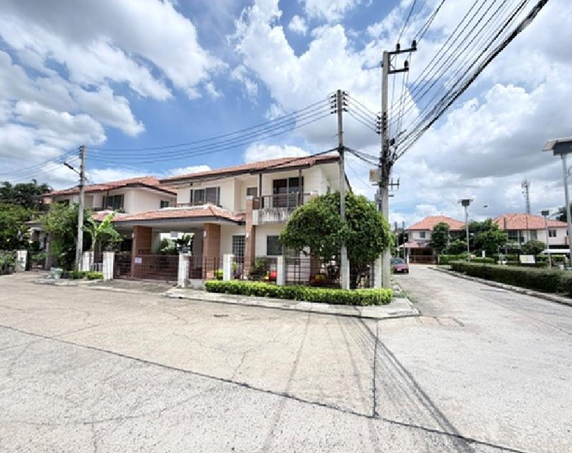 ขาย บ้านเดี่ยว 2 ชั้น หมู่บ้าน การ์เด้นท์วิลล่า เดอะวอลเตอร์ ฟร้อนท์ ปทุมธานี / ถนนชลมาร์คพิจารณ์ / รังสิต นครนายก คลอง 3 / พื้นที่ดิน 60 ตารางวา / 5