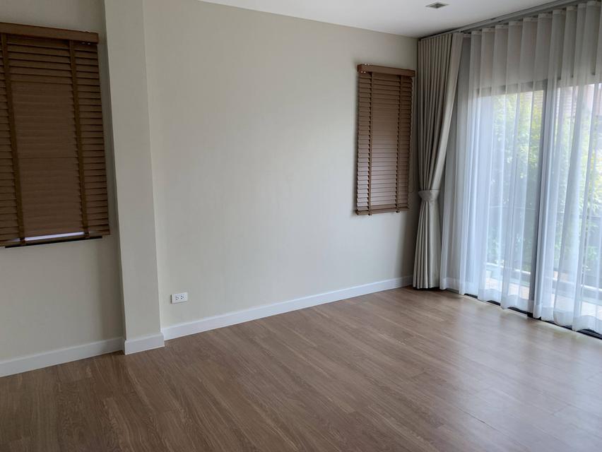 บ้านเดี่ยว หมู่บ้านเวนิว พระราม 9 ไม่เคยเข้าอยู่ 5