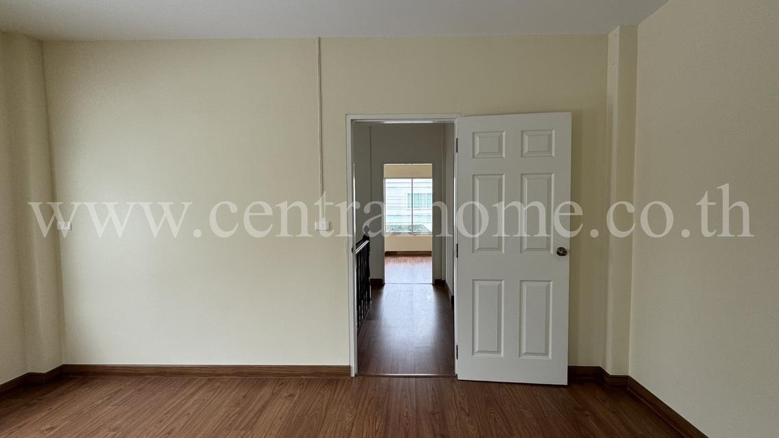 บ้านเดี่ยว 50 ตร.วา ซอยสุคนธสวัสดิ์ 20 ลาดพร้าว บัานไม่เคยเข้าอยู่ 13