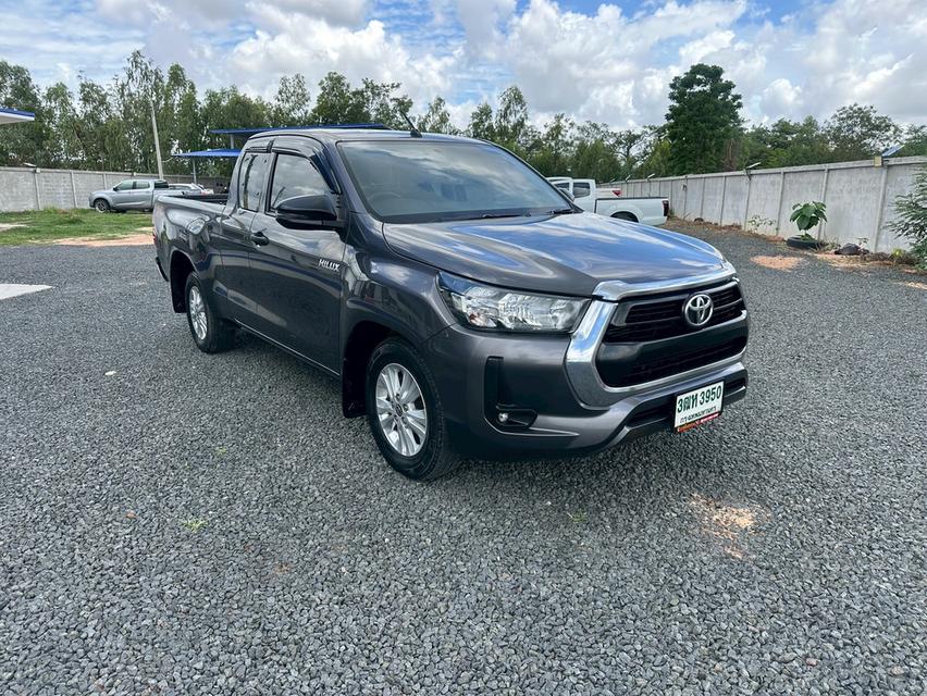 รถยนต์ toyota กระบะแคป