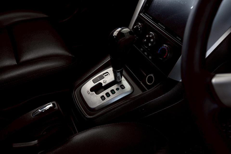CHEVROLET Captiva 2.0 ดีเซล ปี 2007 เกียร์ออโต้ สีเทา จอเครื่องเสียงครบ 16