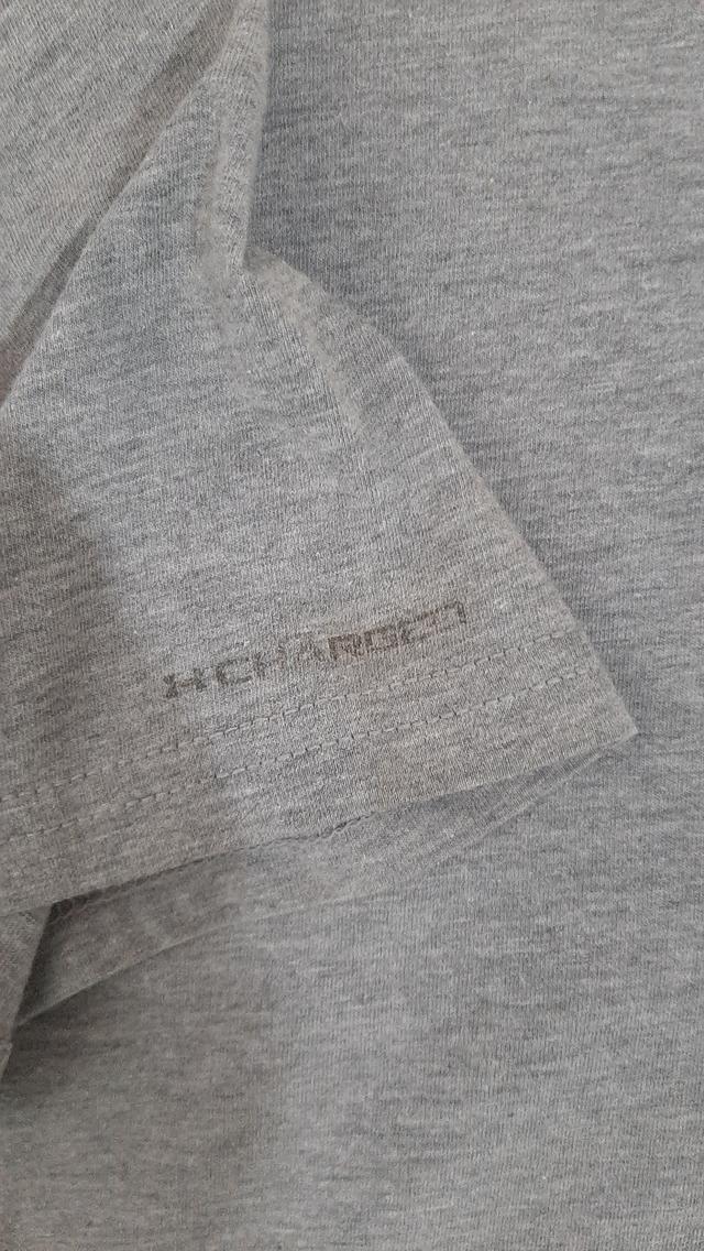 เสื้อยืด Under Armour สีเทา มือสอง Size SM รูปที่ 5