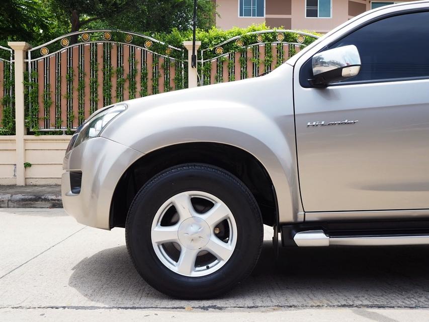 ISUZU ALL NEW  D-MAX SPACECAB HI-LANDER  2.5 VGS Z-Prestige Navi ปี 2012  เกียร์AUTO สภาพนางฟ้า 4