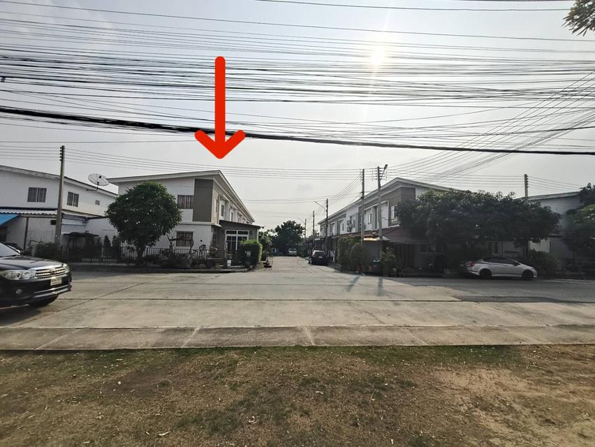 ขายทาวน์เฮาส์หลังมุม พฤกษา 60/1 รังสิต-บางพูน ตกแต่งสวยพร้อมเข้าอยู่ ทำเลดี ใกล้ฟิวเจอร์พาร์ครังสิต ปทุมธานี 2