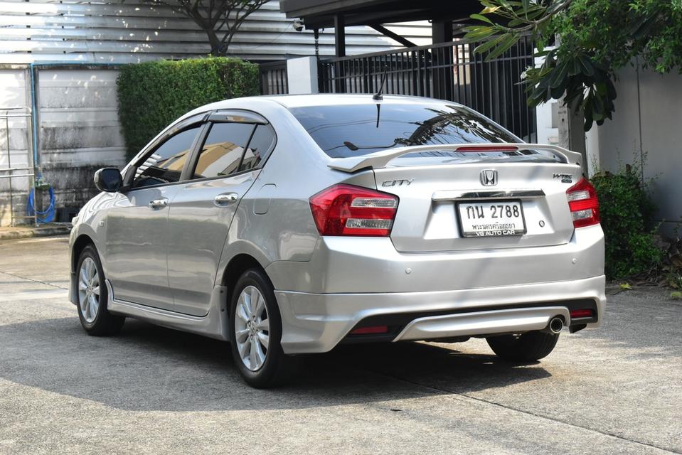 Honda City 1.5V CNG โรงงาน  ราคาเพียง 189,000  ปี 2013 สีเทา ออโต้ เบนซิน+แก๊ส ไมล์ 11x,xxx km 7