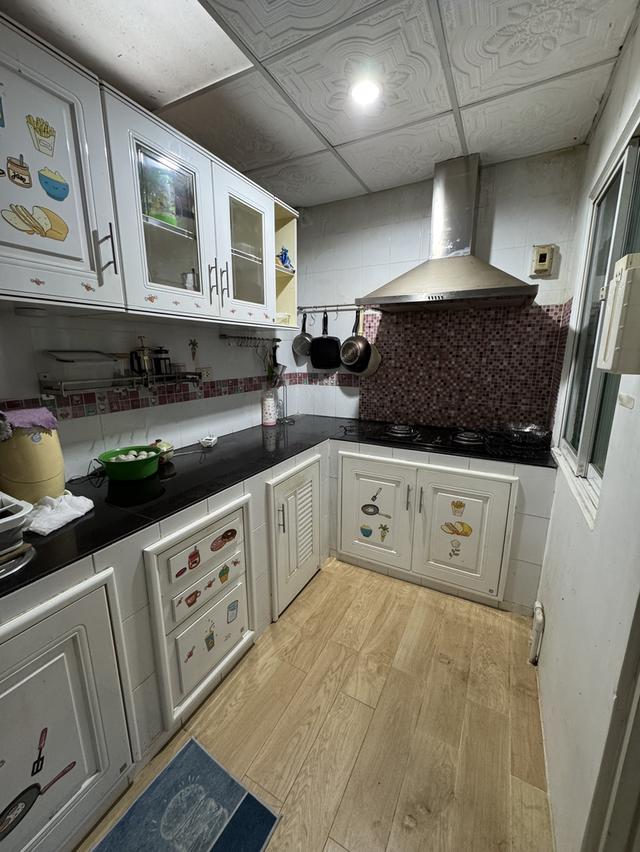 บ้านทาวน์เฮ้าส์ 2 ชั้น 4