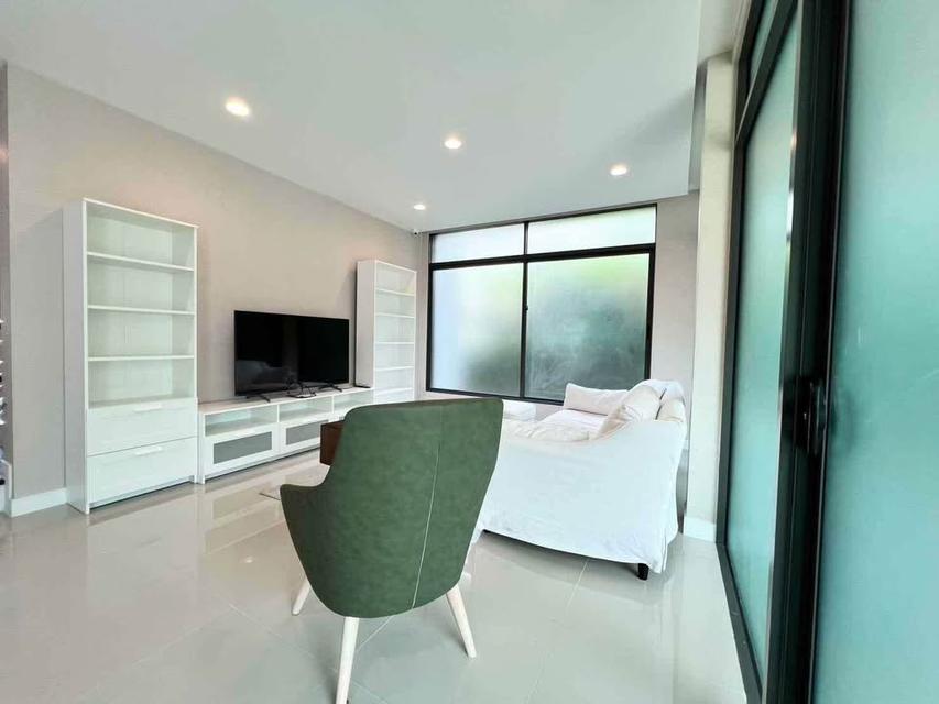 For rent 2-storey single house, Setthasiri, Krungthep Kreetha 9
