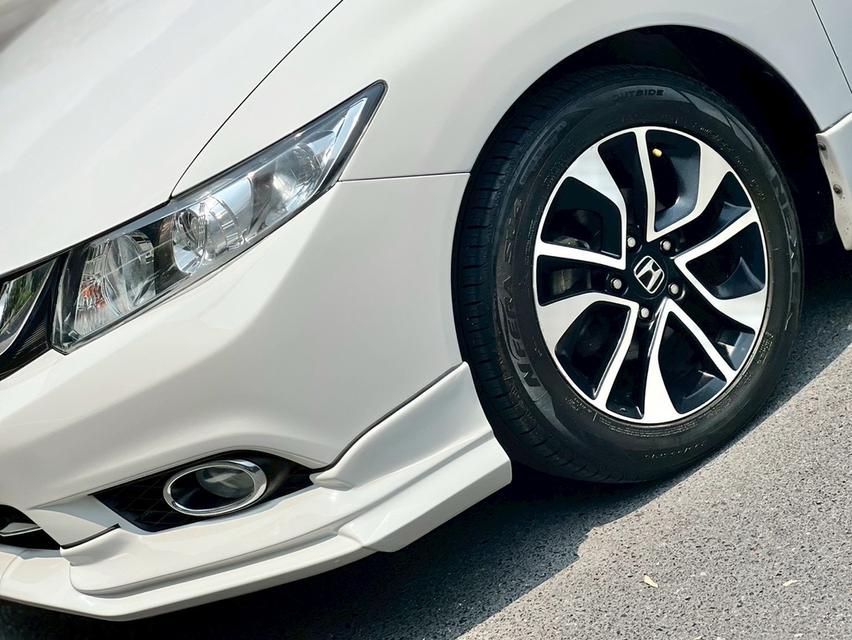 Honda Civic FB 1.8Eเครื่องยนต์: เบนซิน เกียร์:AT ปี:2015 สี:ขาว ไมล์ : 15x,xxx กม. รูปที่ 4