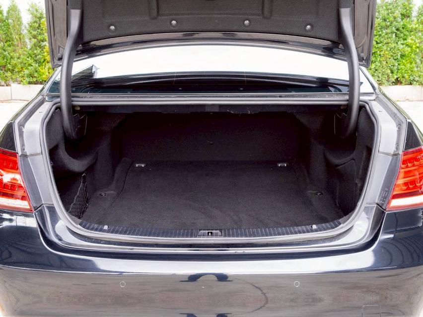 Benz E300 Exclusive Hybrid ปี17 15