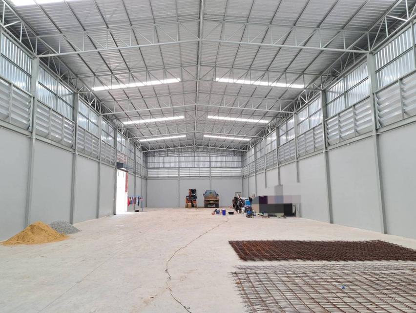 ขายโรงงานและให้เช่าโรงงานมือหนึ่ง บ้านเกาะ สมุทรสาคร ขอใบรง.4ได้ 1 ไร่ 90ตรว.โครงสร้างแข็งแรง พื้นโรงงานรับน้ำหนักได้หลายตัน ถนนกว้าง 12-14 ม. 9