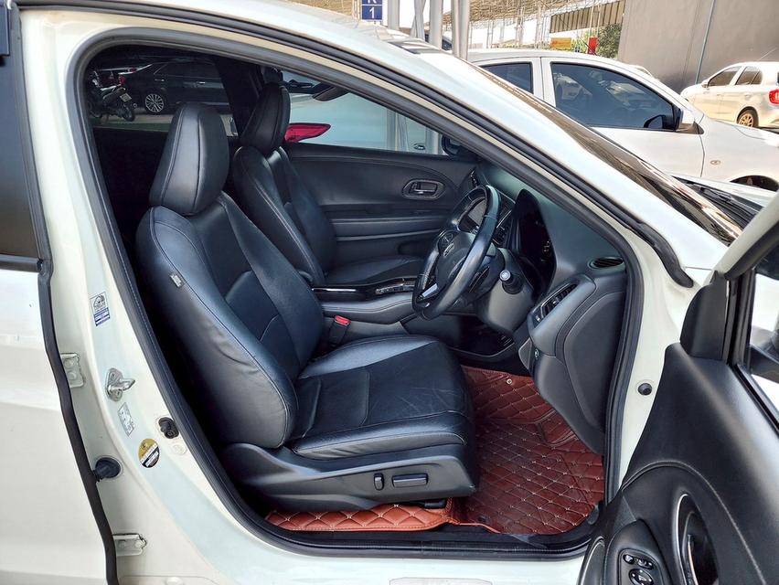 Honda Hrv 1.8E A/T ปี 2015