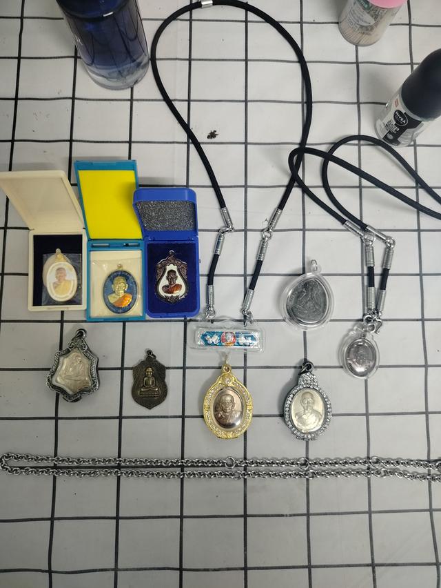 เหมาพระเครื่องบ้านๆ ตามรูป