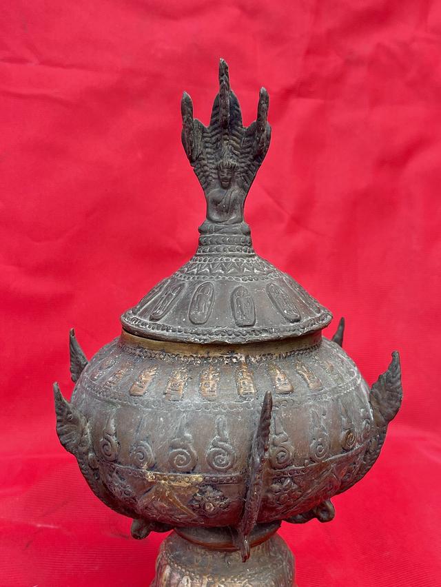 บาตรน้ำมนต์ทองเหลืองโบราณ วัดสุทัศน์ ปี2500 สำนักพุทธเนรมิตประทีป นาคปรก รูปที่ 6