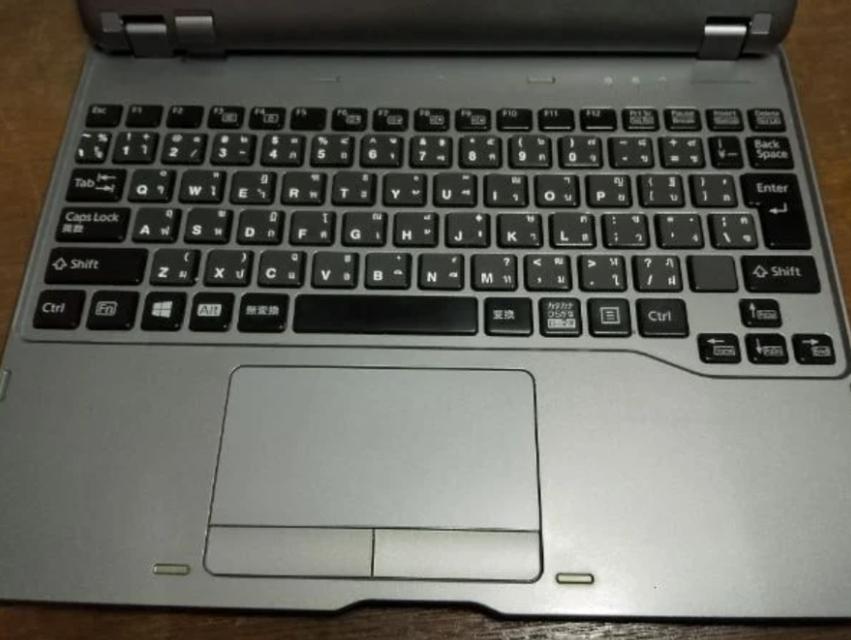 Fujitsu Arrow Tab Q555 2