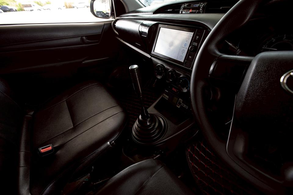 ขาย Toyota Revo 2.4 Entry ปี21 12