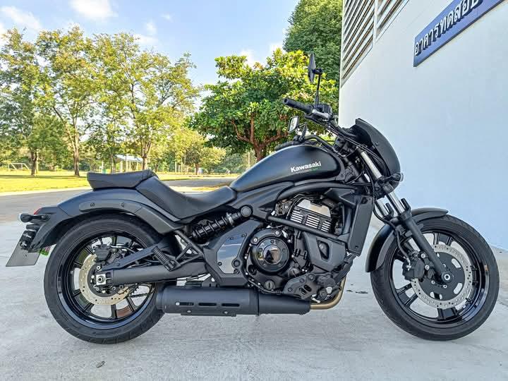 Kawasaki Vulcan 650 สีดำวิ่งน้อย