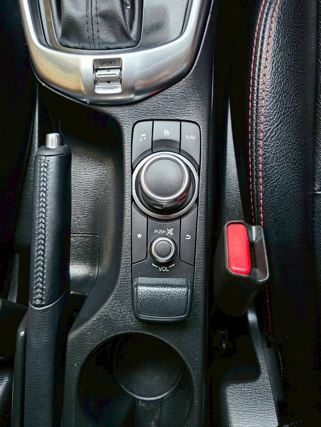 MAZDA 2 Skyactiv 1.3 SPORT HIGH CONNECT 19 AT 16