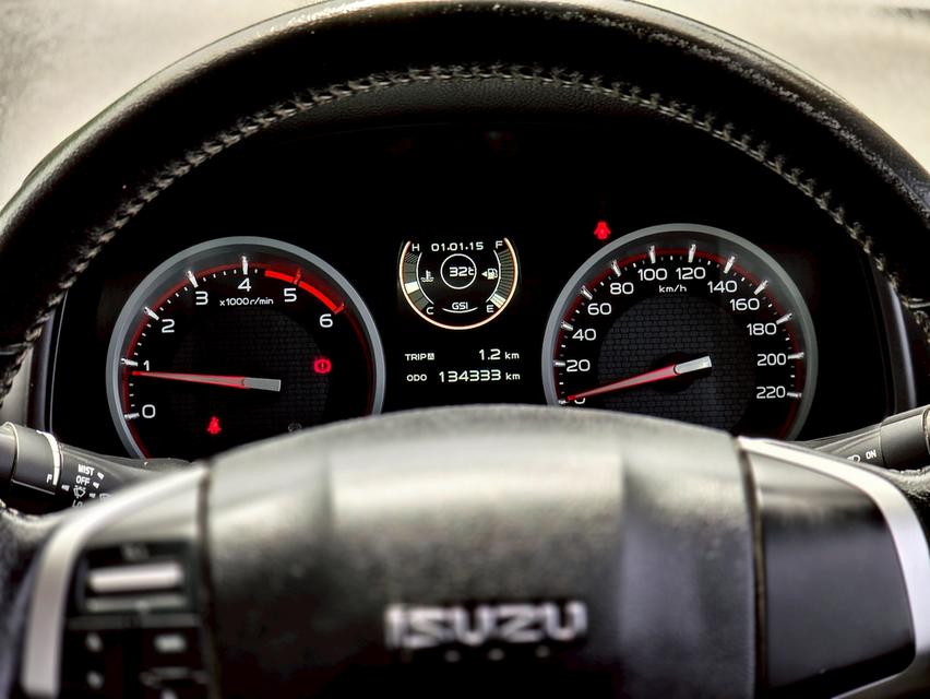 รหัสรถ CBLX9516 🏞️ ISUZU D-MAX V-CROSS 3.0 SPACE CAB 4x4 MT ปี 2018 🏞️ 18