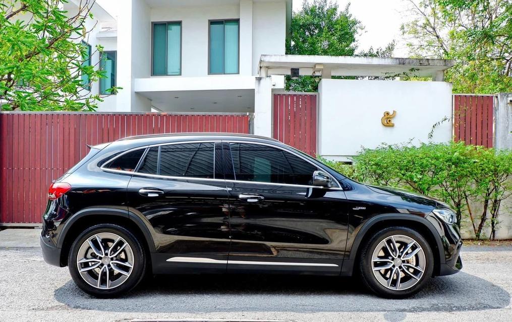 BENZ GLA 35 amg 4 MATIC ปี 2021  ไมล์ 50,000 km. 4