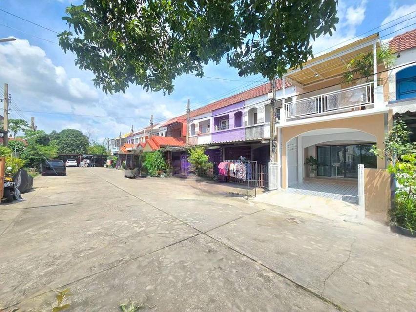 หมู่บ้านศรีประจักษ์4 2