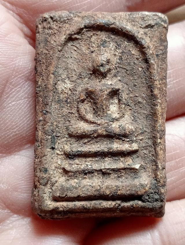 พระสมเด็จ สนใจสอบถามได้ค่ะ