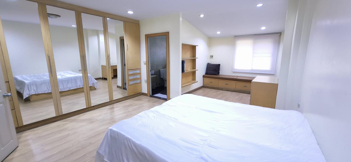 ทาวน์เฮาส์ 3 ชั้น ซอยสหการประมูล 10