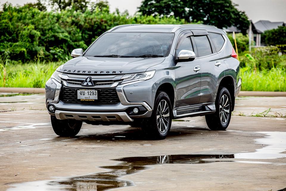MITSUBISHI PAJERO SPORT 2.4 GT Premium ปี 2019 สีเทา มือเดียวป้ายแดง